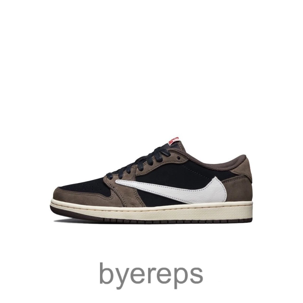 Jordan 1 Low Reverse Mocha — photo 3 of 4