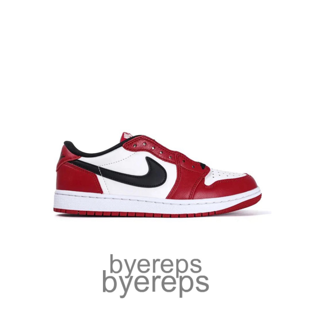 Jordan 1 Retro Low OG Chicago 2025