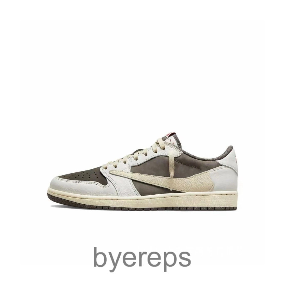 Jordan 1 Travis Scott Low OG Olive — photo 2 of 4