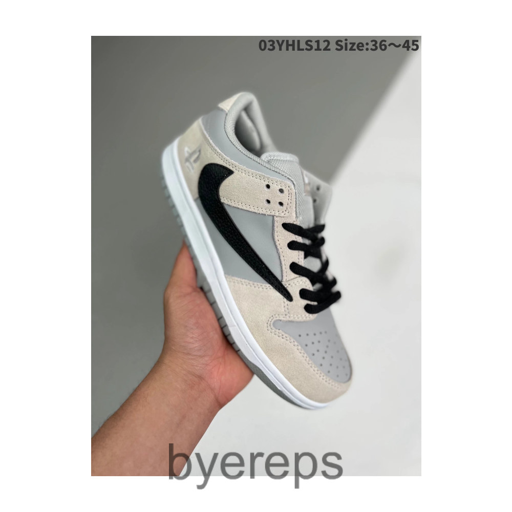 Jordan 1 Travis Scott PlayStation — photo 2 of 4