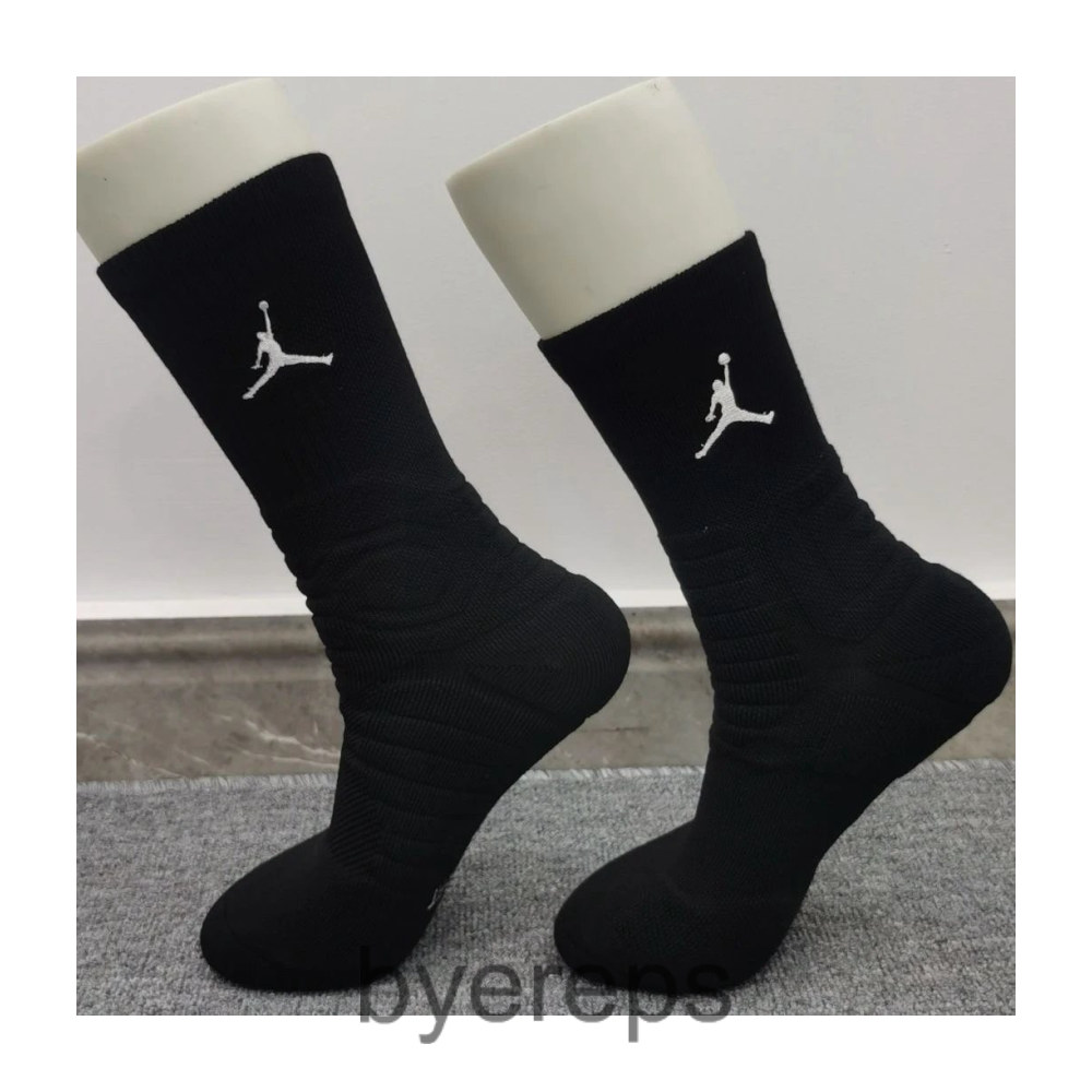 Jordan Socks — photo 3 of 4
