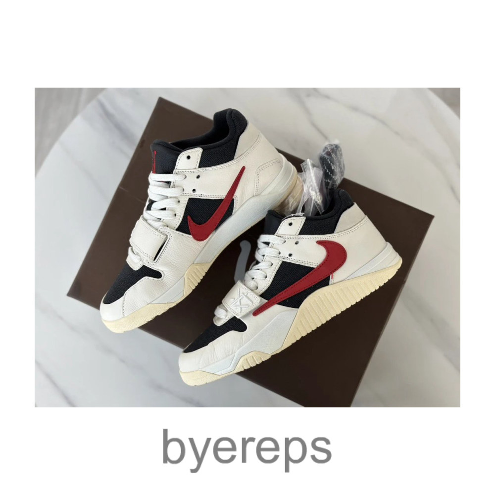 Jordan x Travis Scott Jumpman Jack — photo 4 of 4