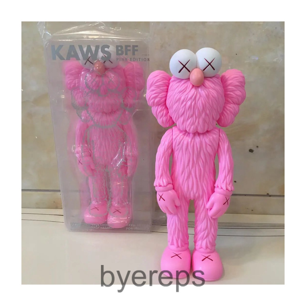 Kaws Figure — photo 2 of 4