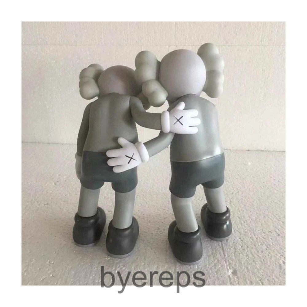 Kaws Figure — photo 2 of 4