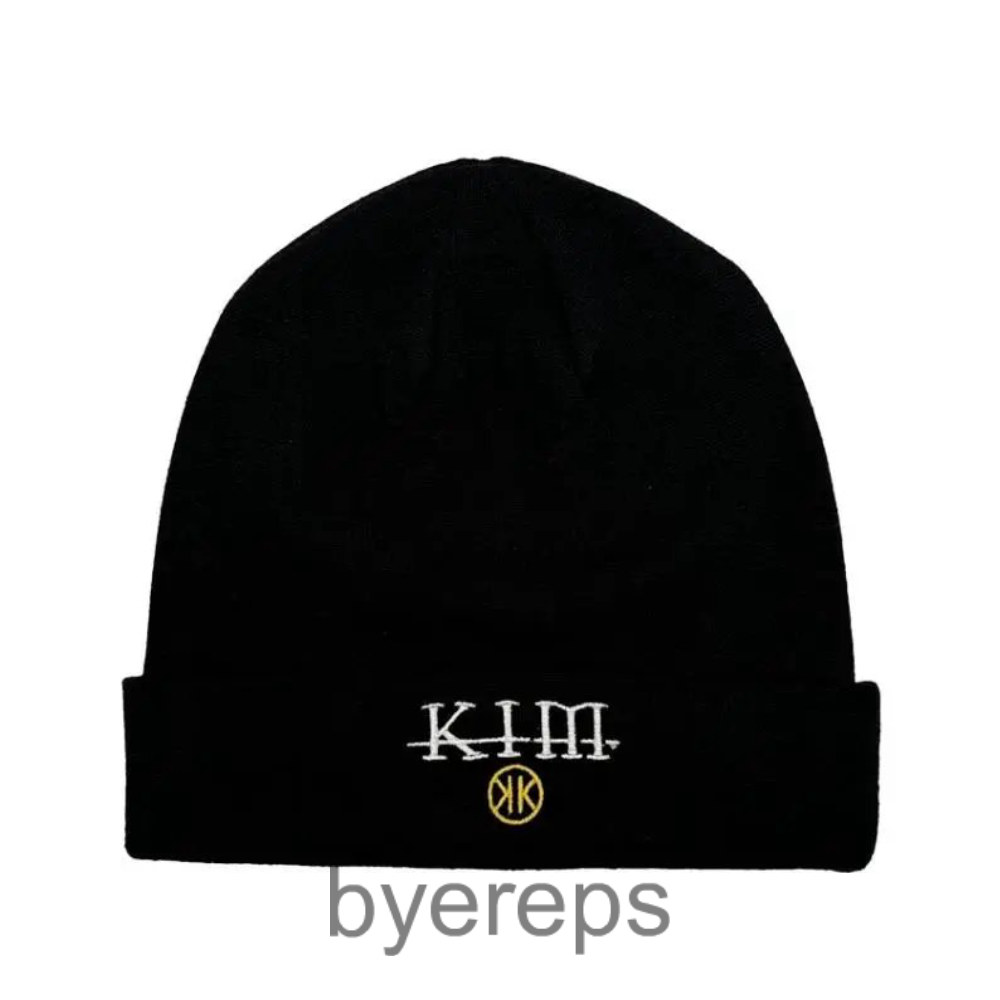 Unbranded Kim Krueger Beanie — photo 3 of 3