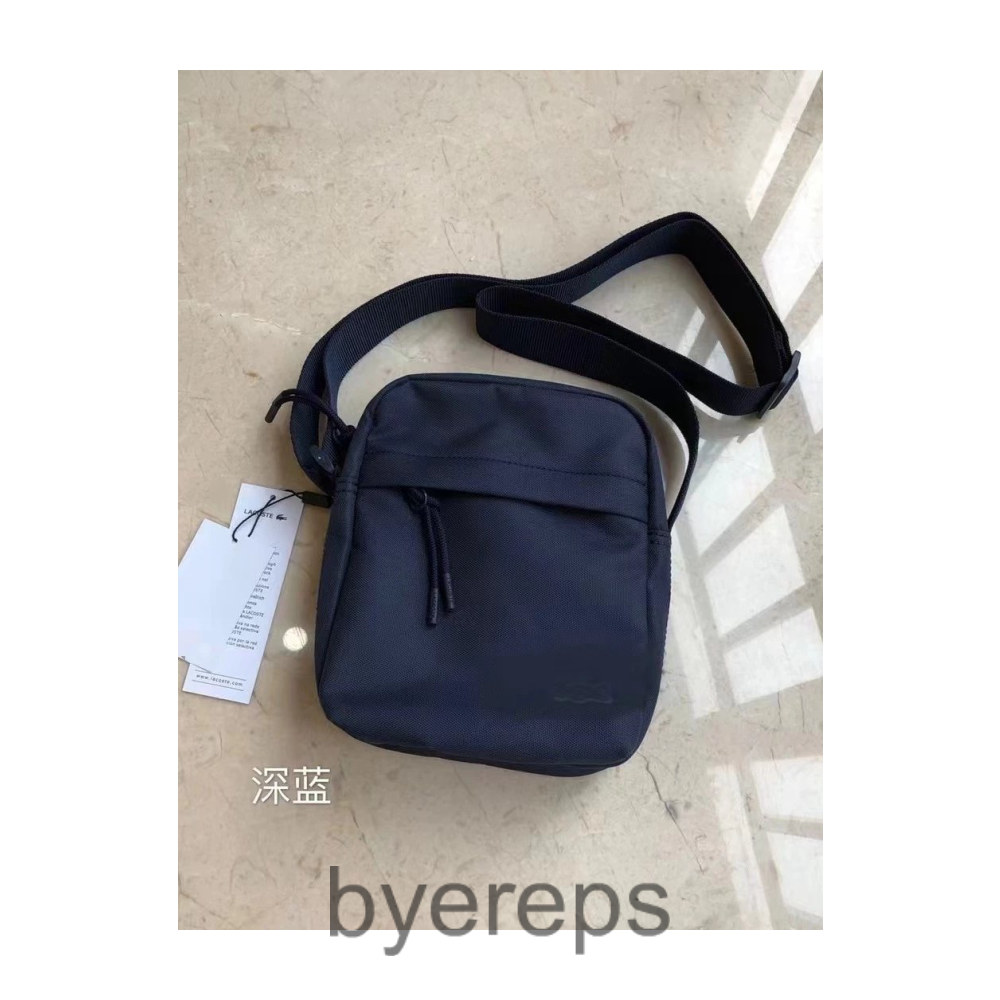 Lacoste Bag — photo 4 of 4