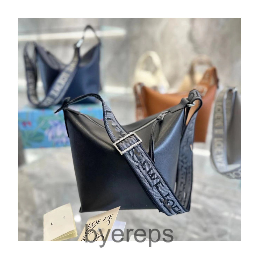 Loewe Bag — photo 3 of 4