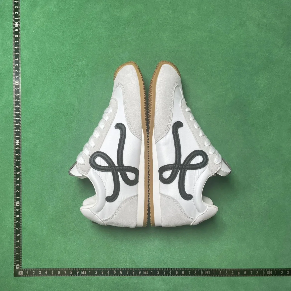 Loewe Ballet Runner
