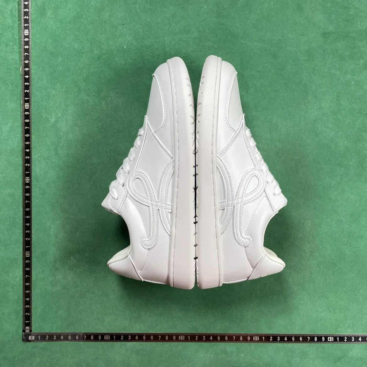 Loewe Flow Runner