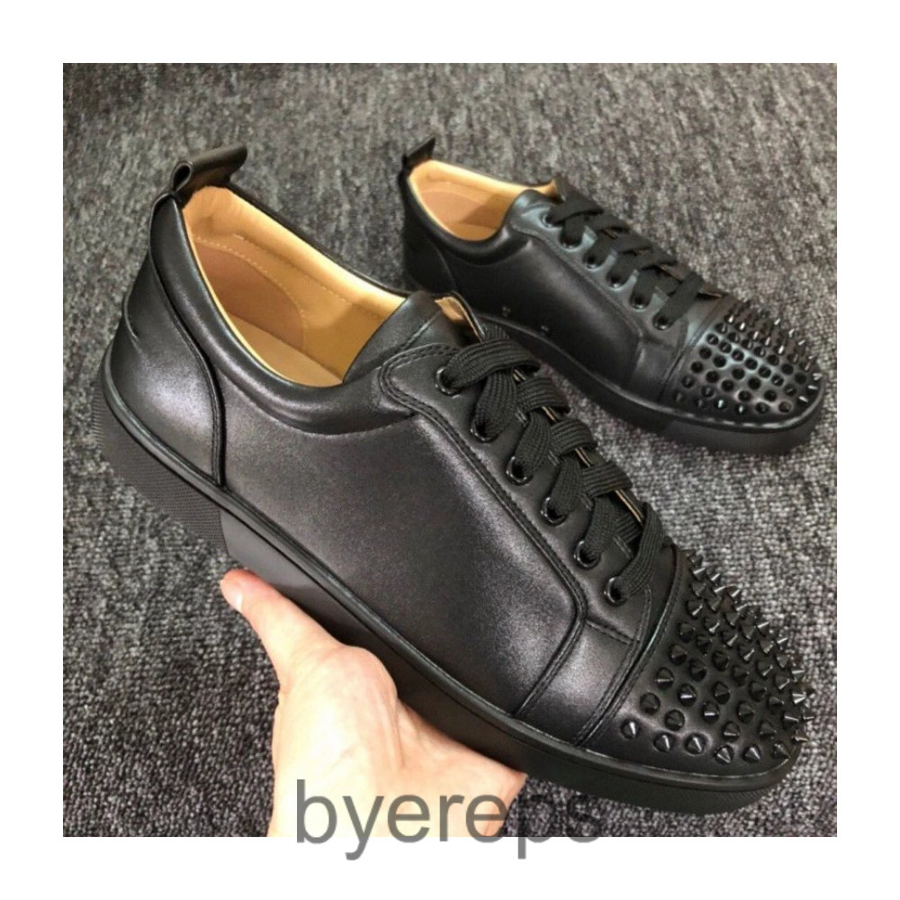 Christian Louboutin Louboutin spiked — photo 2 of 4