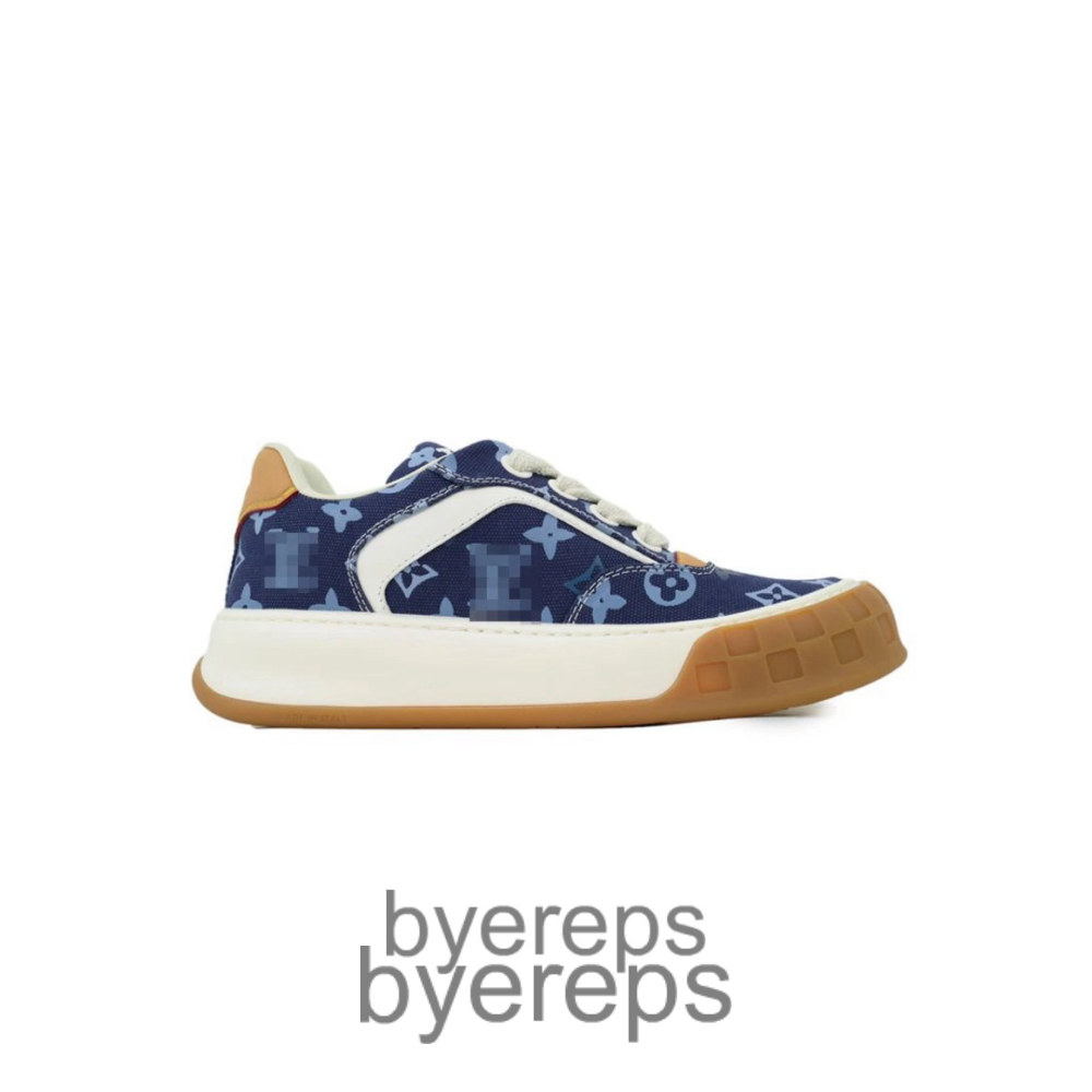 Loui Vui Tilted Sneakers Blue
