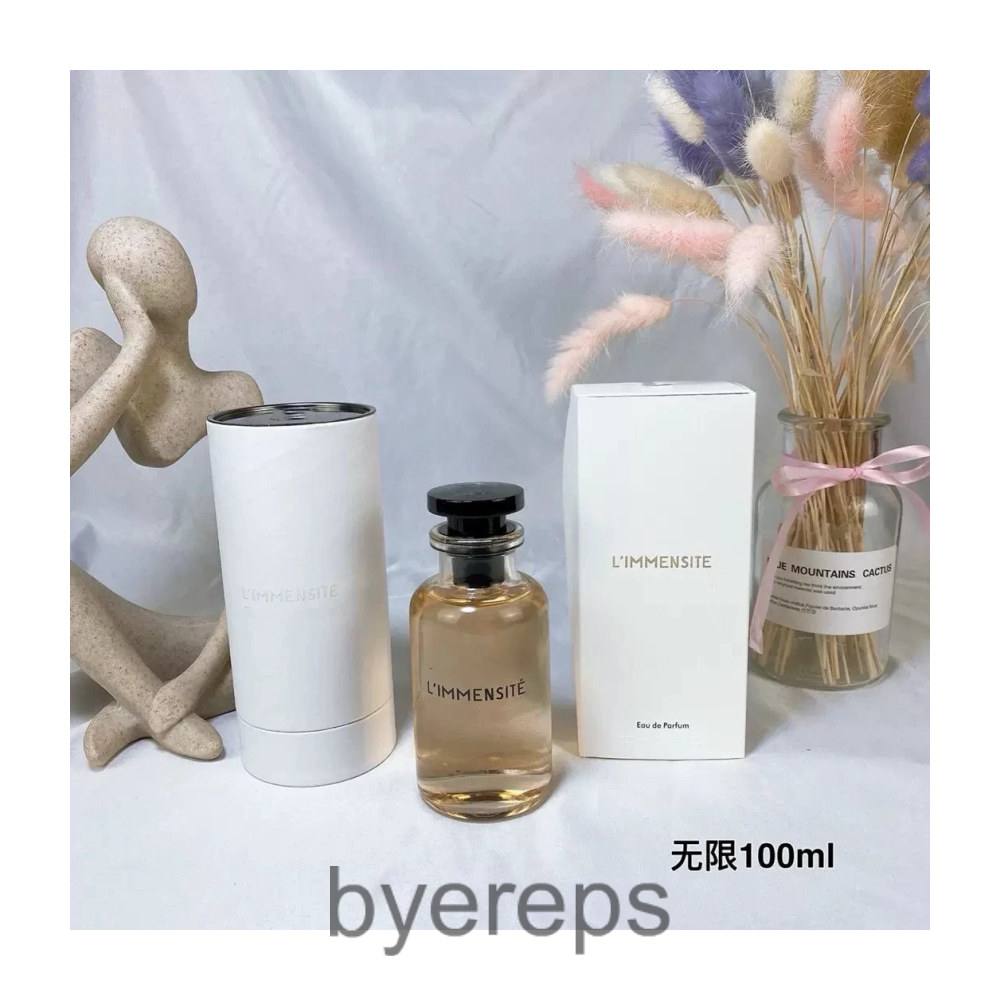 Louis Vuitton (+25 perfumes) — photo 4 of 4
