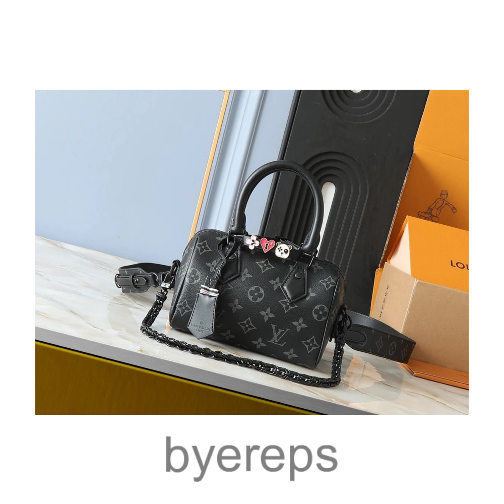 Louis Vuitton Bag — photo 2 of 4