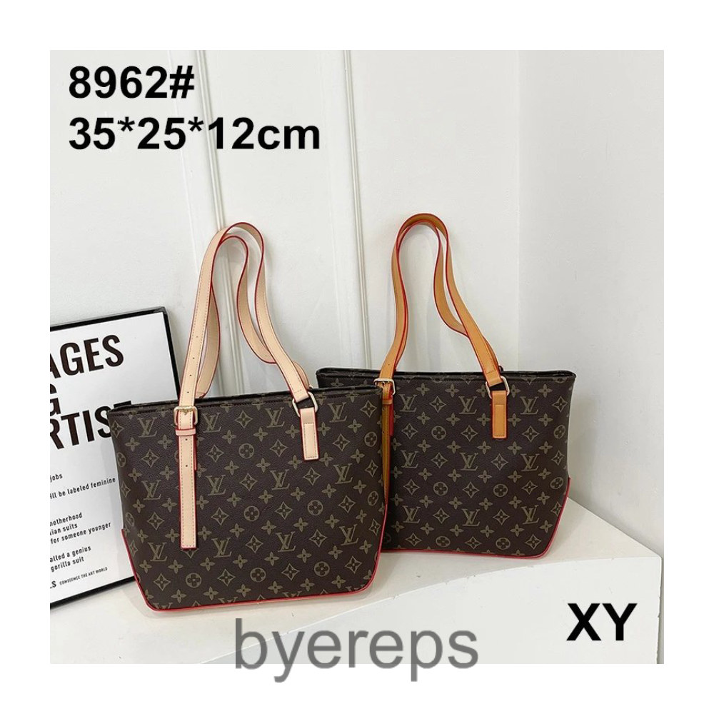 Louis Vuitton Bag — photo 2 of 4