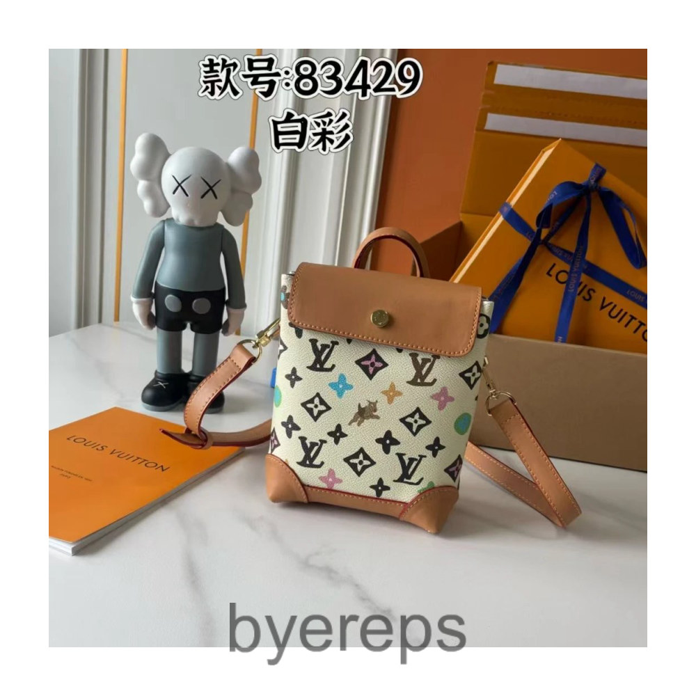Louis Vuitton Bag — photo 2 of 4