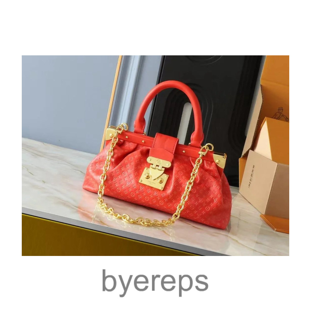 Louis Vuitton Bag — photo 2 of 4