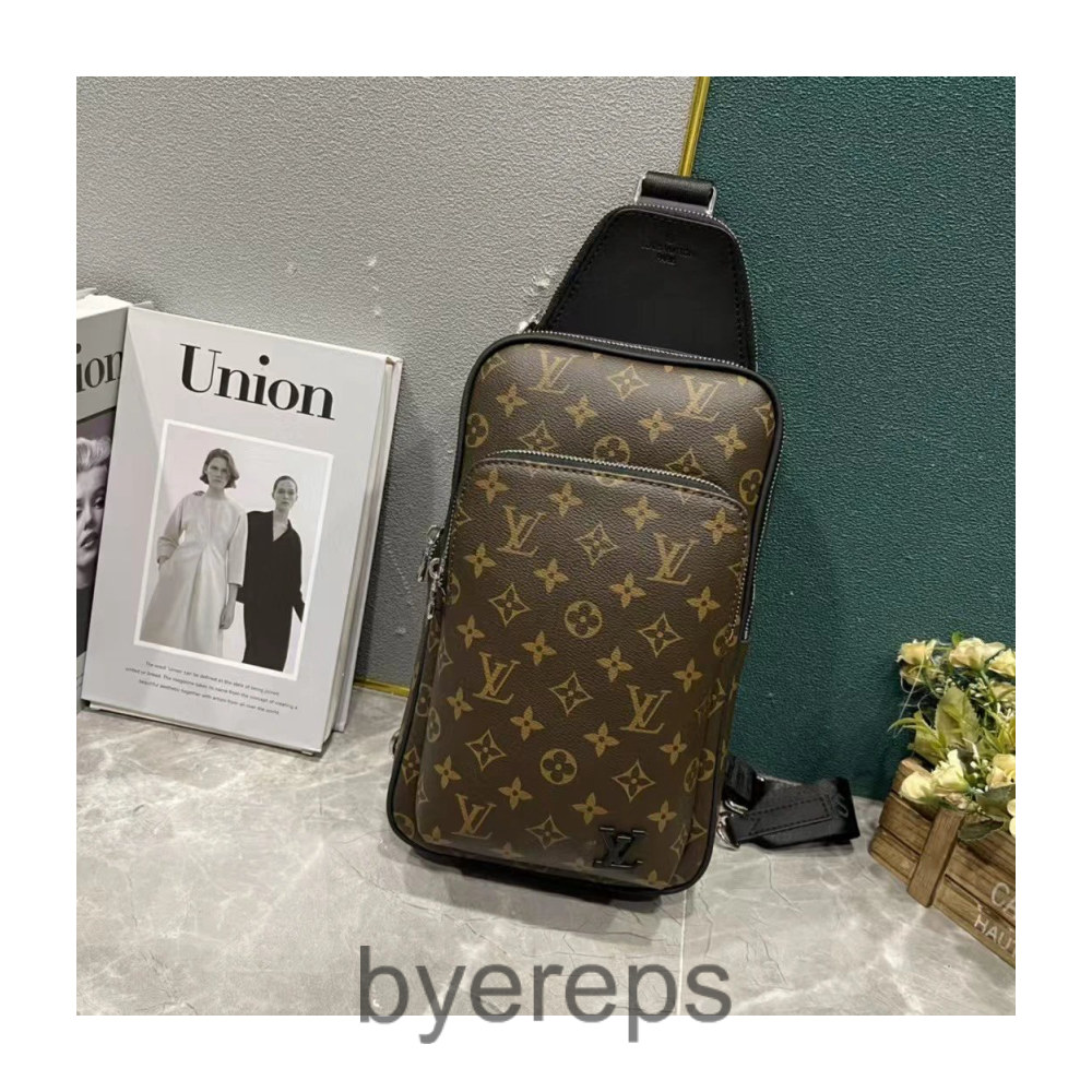 Louis Vuitton Bag — photo 4 of 4