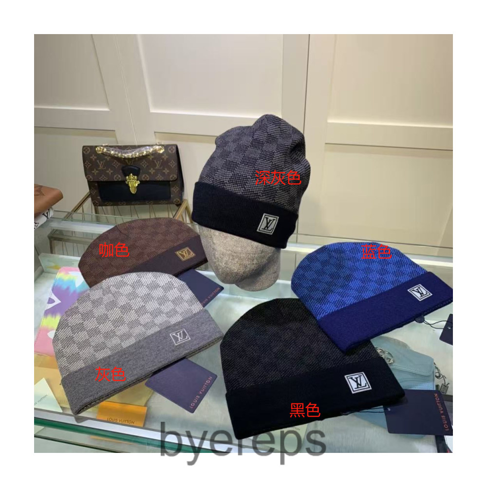 Louis Vuitton Beanie — photo 2 of 4