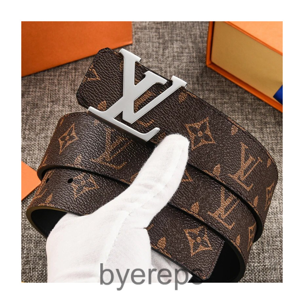 Louis Vuitton Belts (with box) — photo 4 of 4