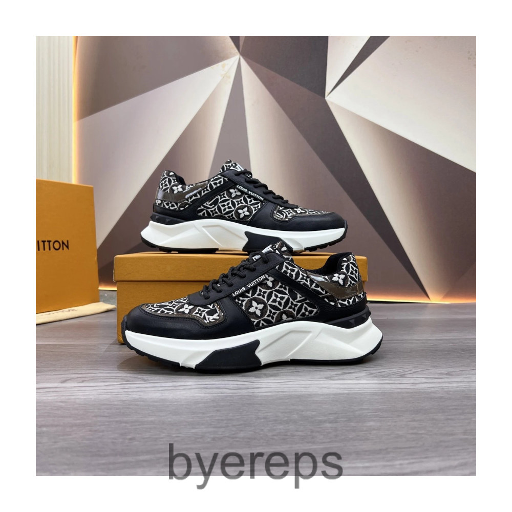 Unbranded Louis Vuitton Classic Trainer — photo 2 of 4