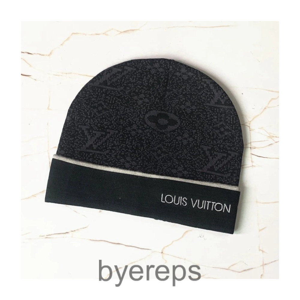 Louis Vuitton Hat — photo 2 of 4