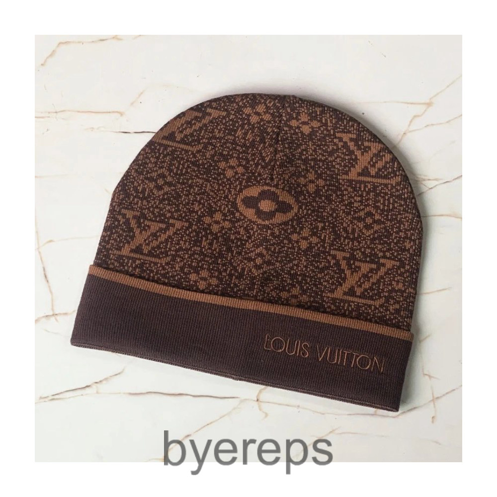 Louis Vuitton Hat — photo 4 of 4