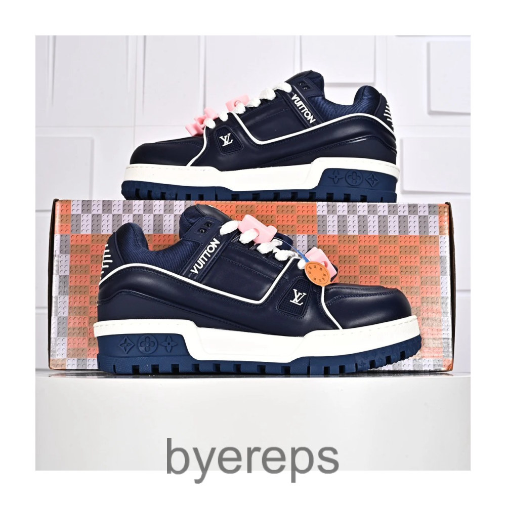 Unbranded Louis vuitton maxi sneaker — photo 2 of 4