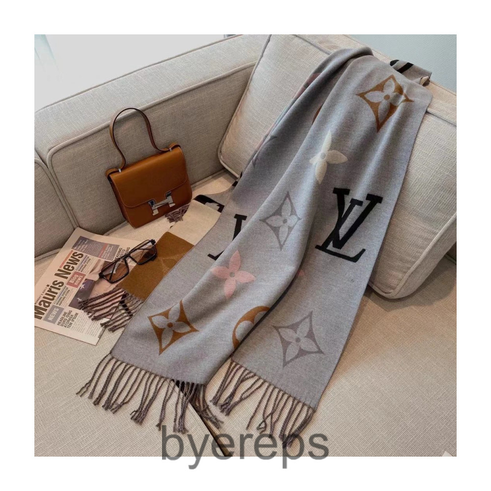 Louis Vuitton Scarf