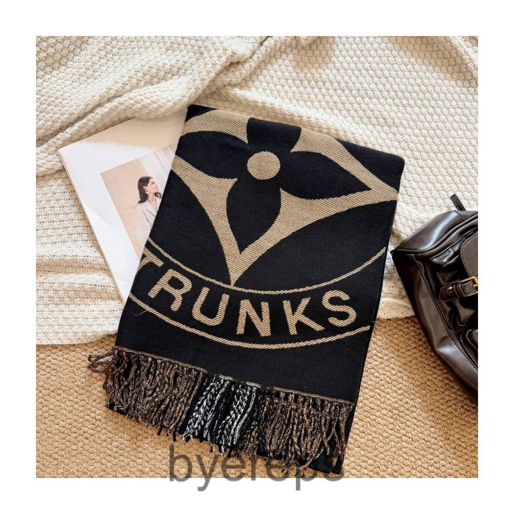 Louis Vuitton Scarf