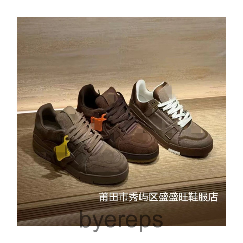 Unbranded Louis Vuitton Skate — photo 4 of 4