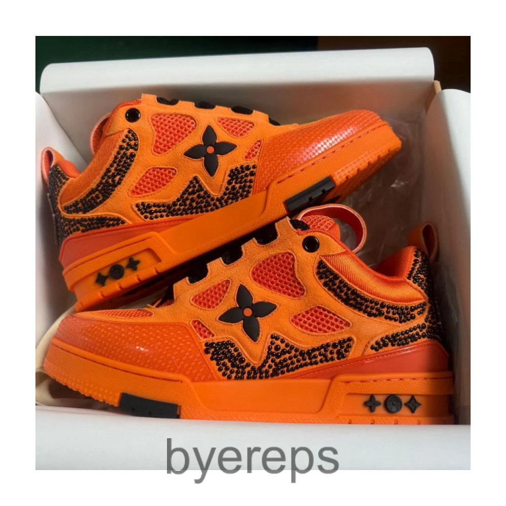 Louis Vuitton Skates (1:1 Batch)