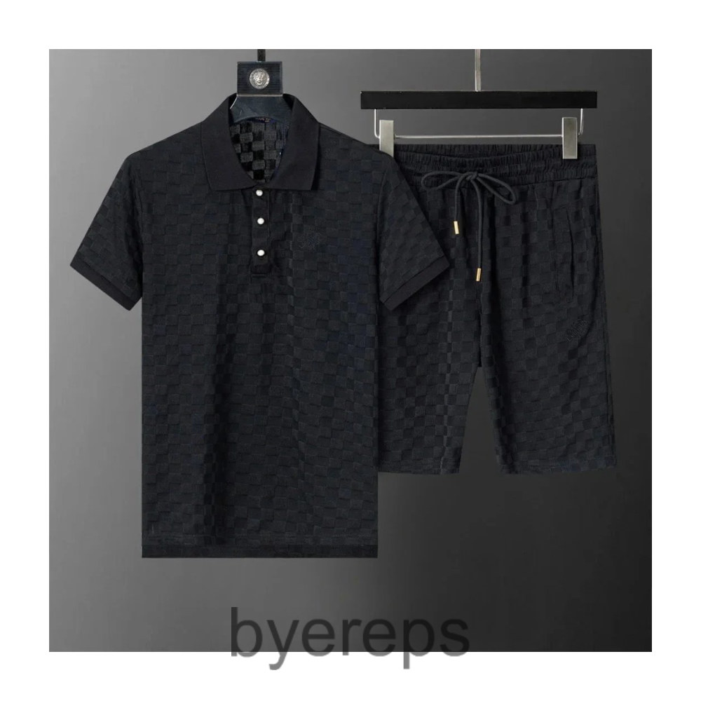 Louis Vuitton Summer Sets