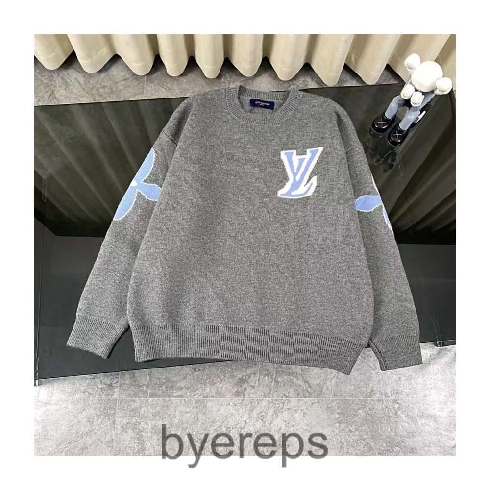 Louis Vuitton Sweater — photo 2 of 4