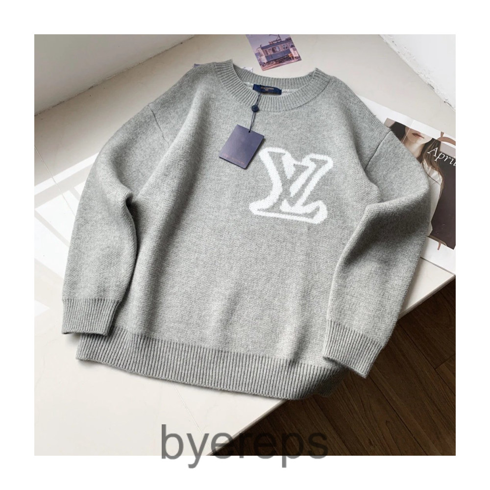 Louis Vuitton Sweater — photo 3 of 4