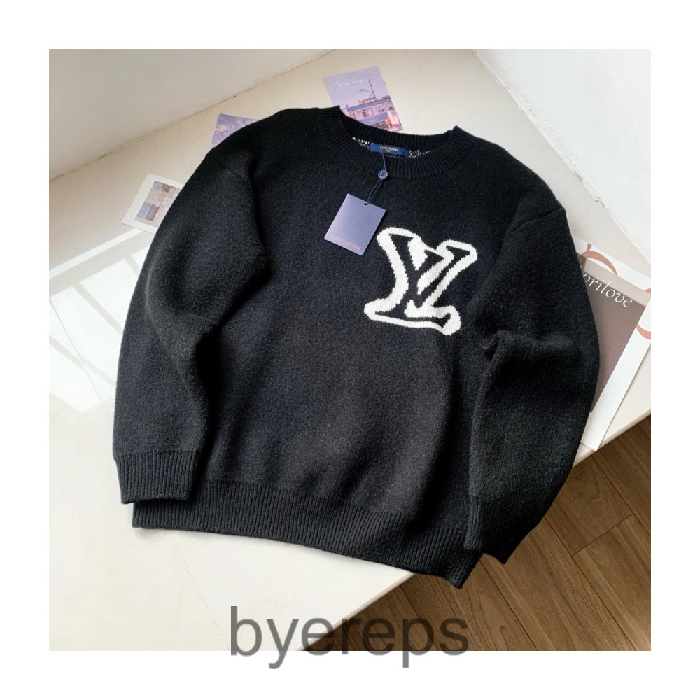 Louis Vuitton Sweater — photo 4 of 4