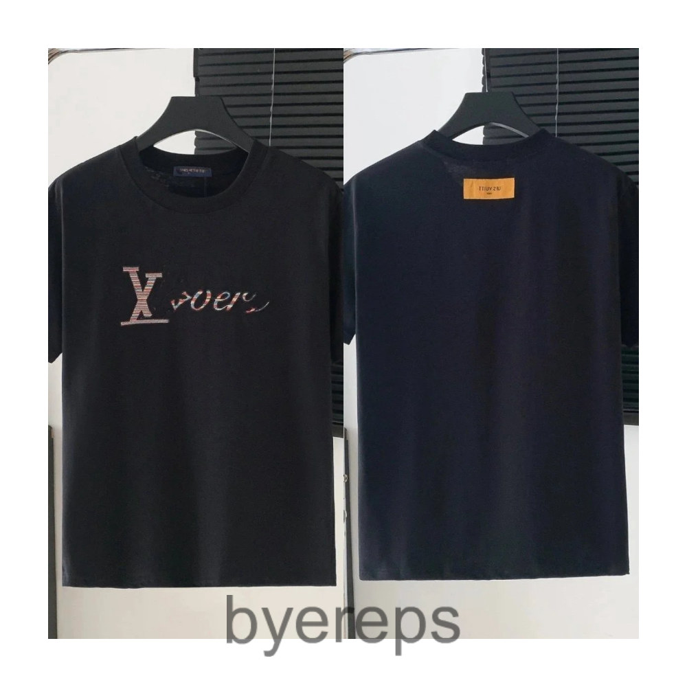 Louis vuitton tee's — photo 3 of 4