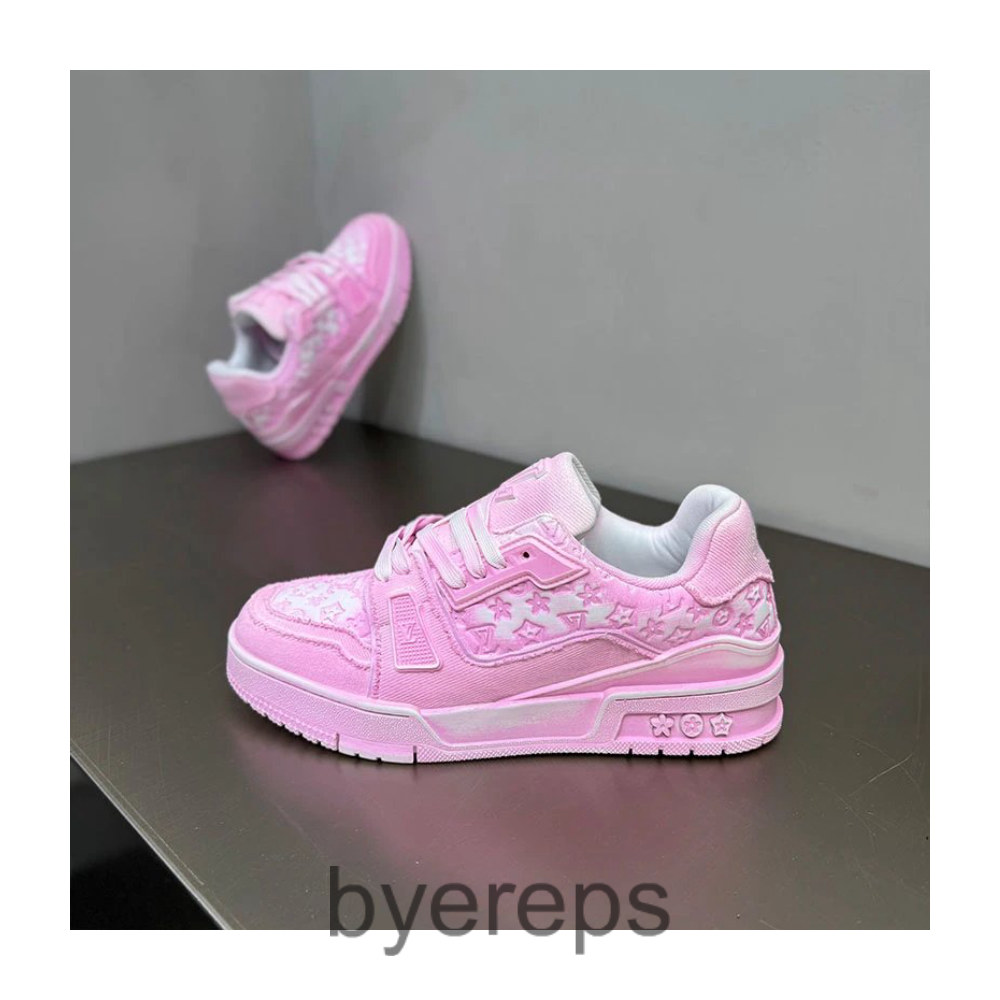 Unbranded Louis Vuitton Trainers — photo 2 of 4