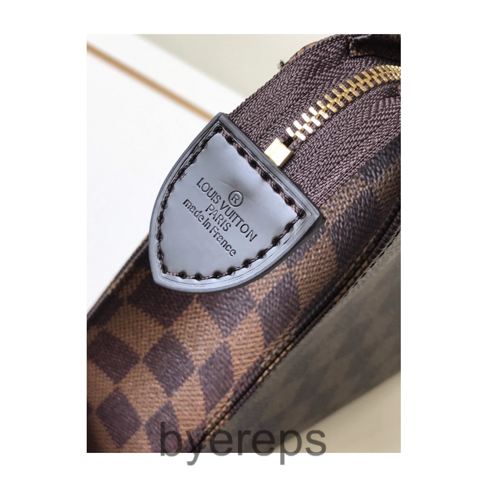 Louis Vuitton Wallet — photo 3 of 4