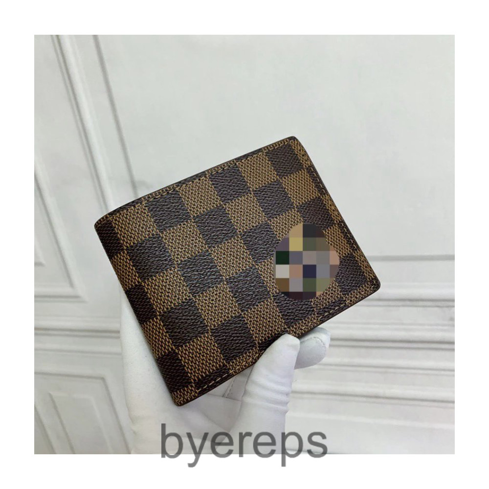 Louis Vuitton Wallet — photo 2 of 4