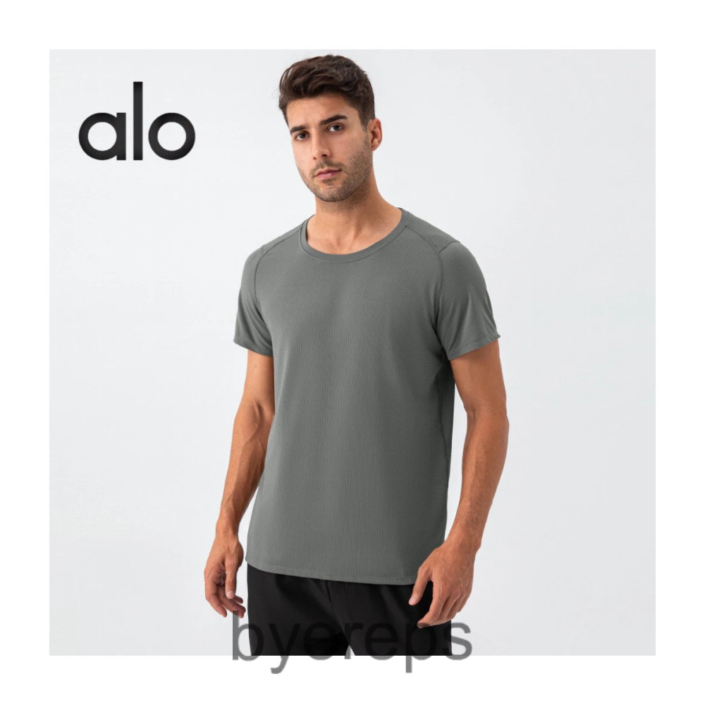 Unbranded Lululemon Breathable T-shirt — photo 3 of 4