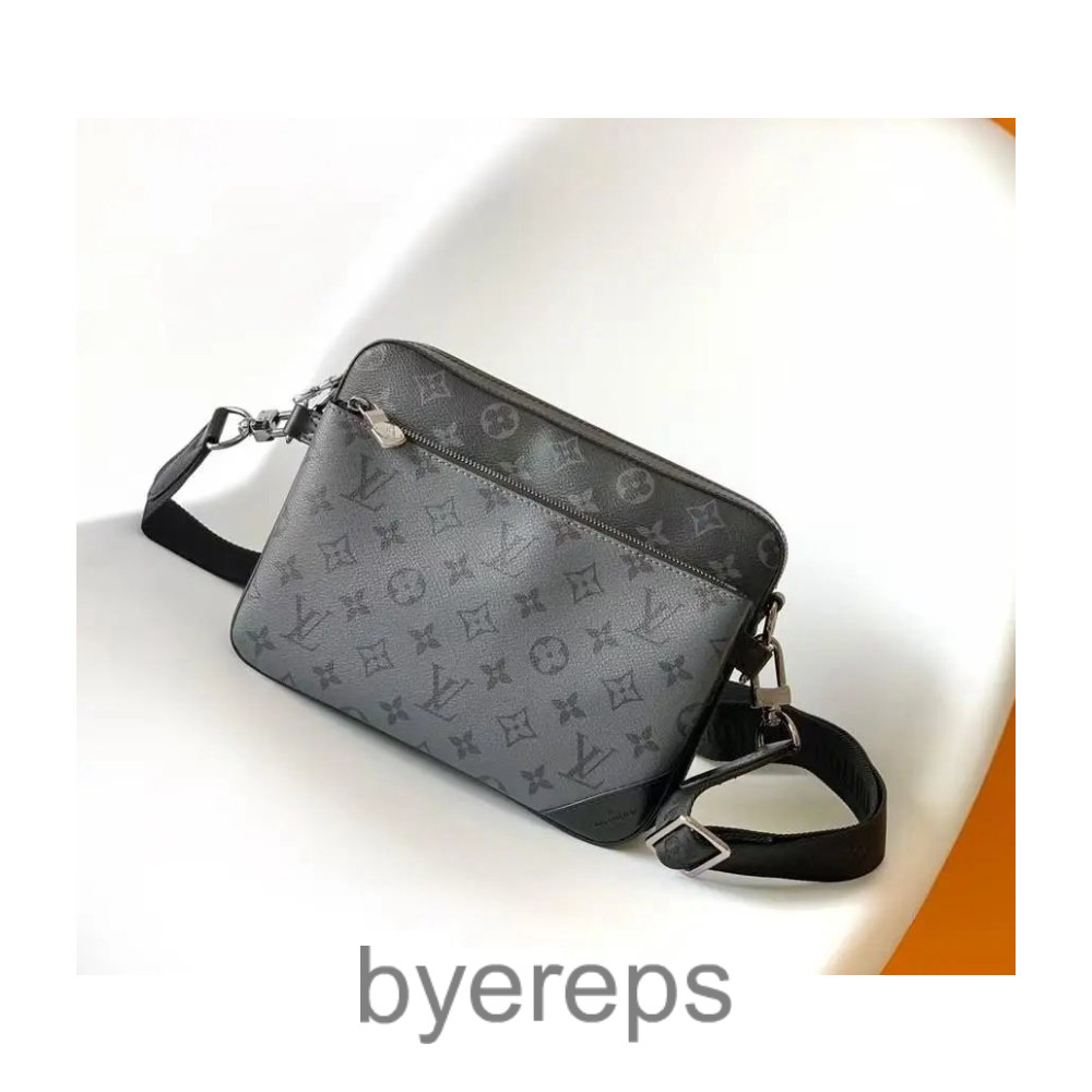 Louis Vuitton LV Bag — photo 4 of 4