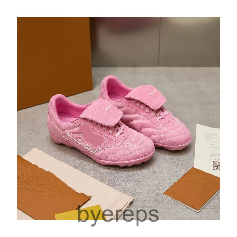 Unbranded LV Footprint Soccer Sand — photo 3 of 4