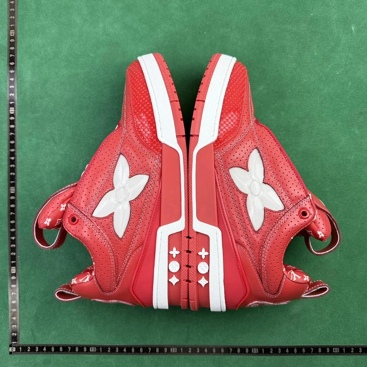 LV Skate