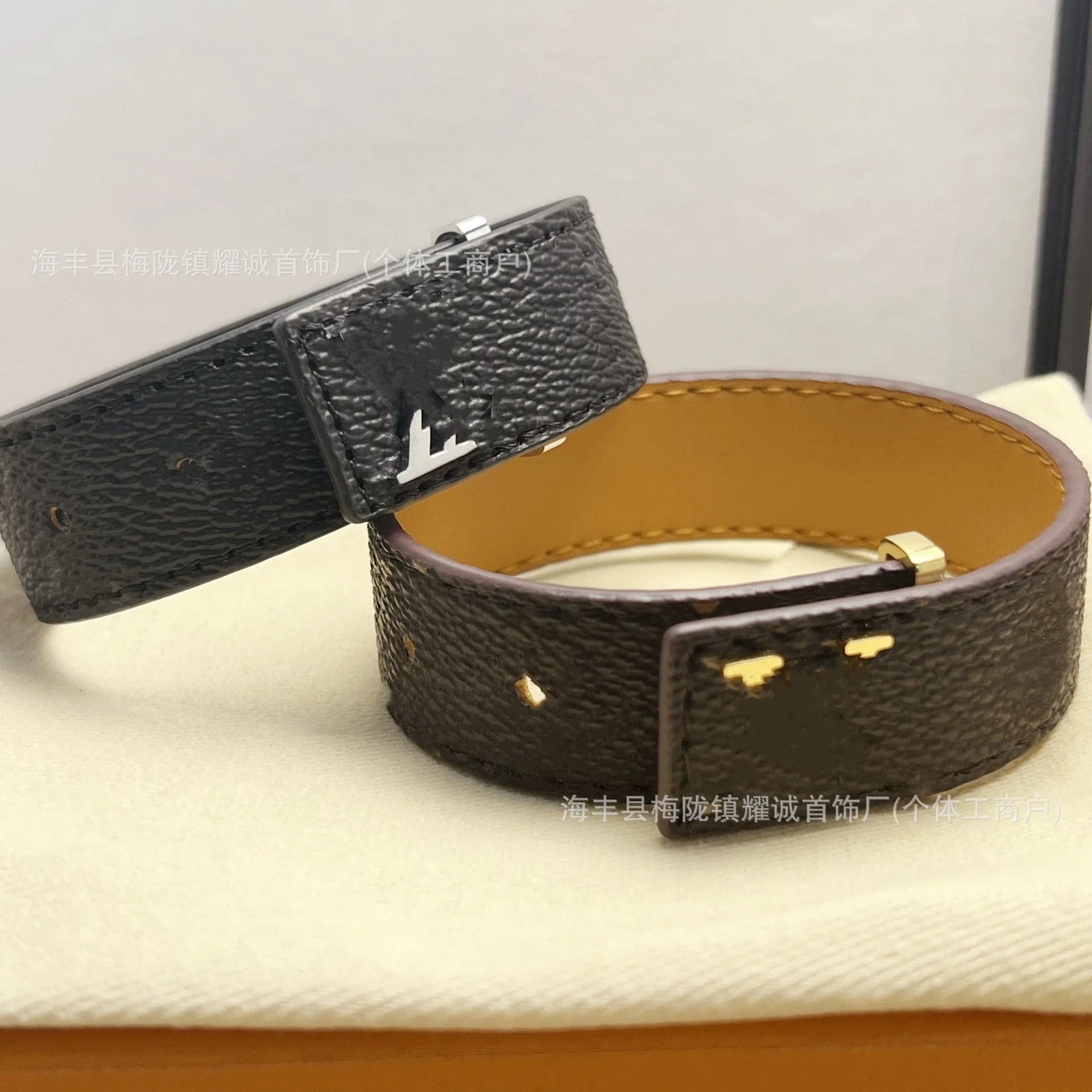 LV Slim Bracelet