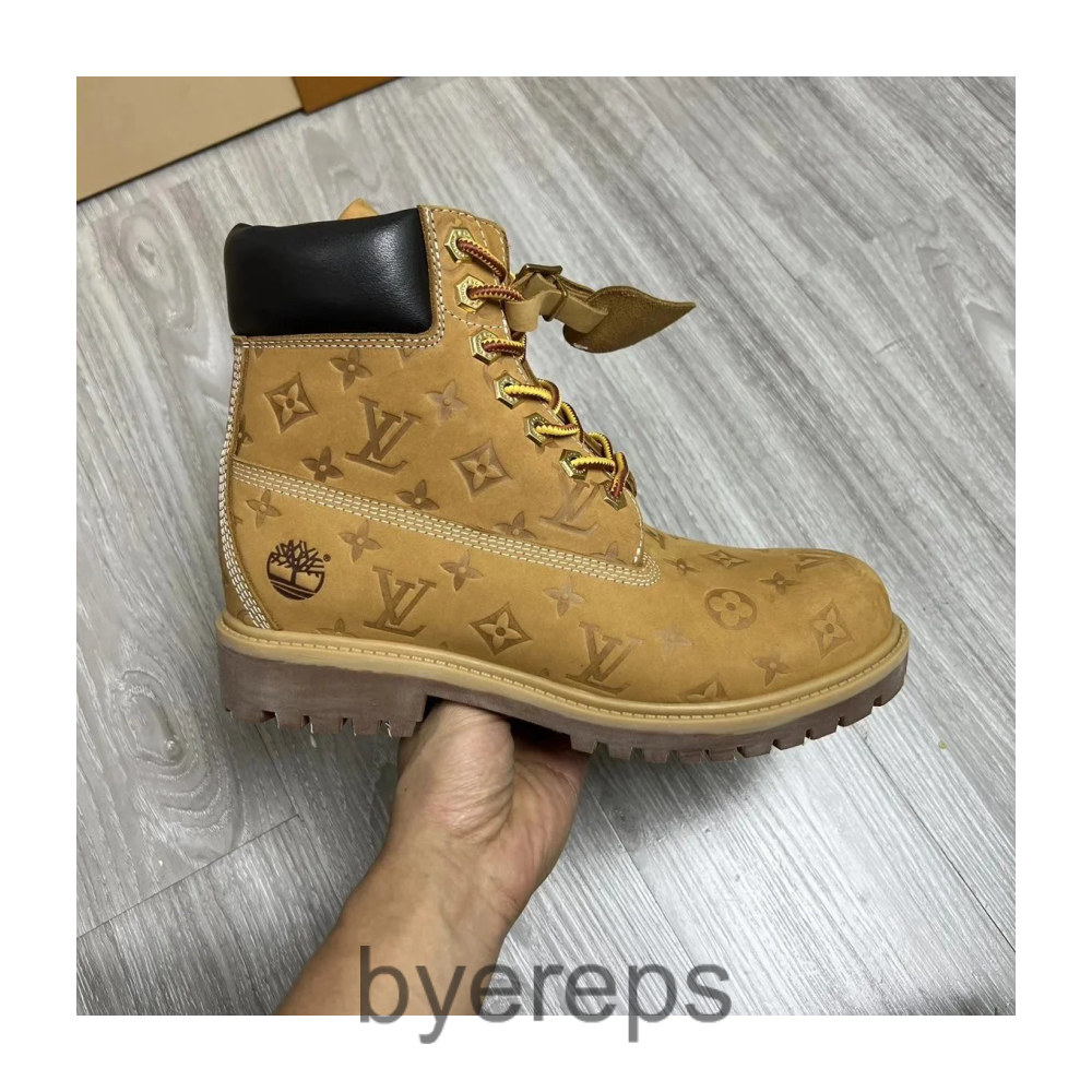 Louis Vuitton LV Timbs — photo 2 of 4