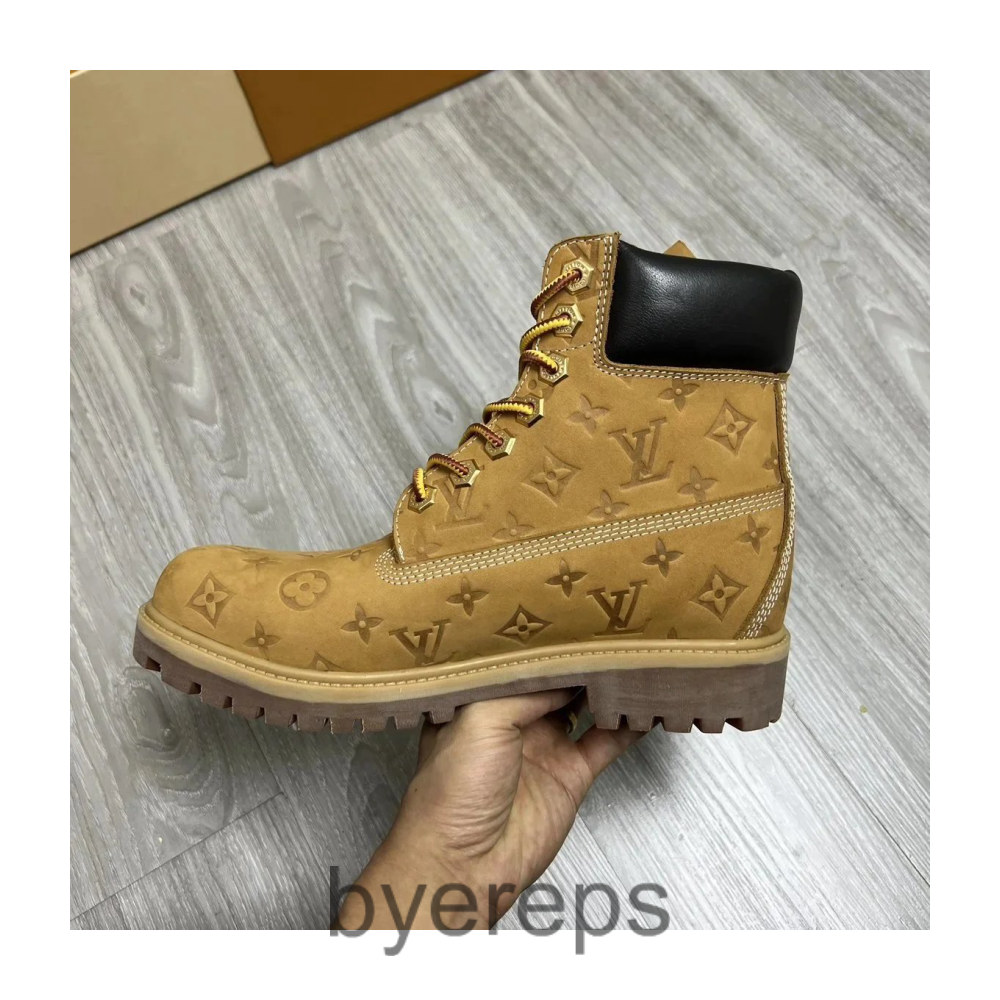 Louis Vuitton LV Timbs — photo 4 of 4