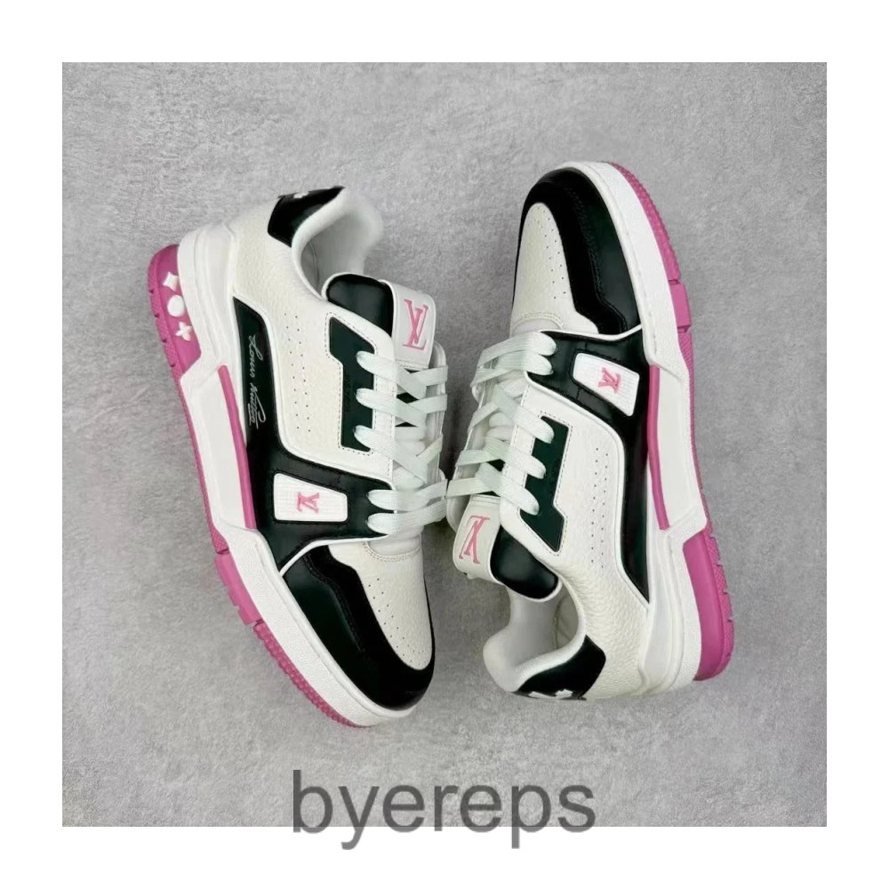 Unbranded LV Trainers — photo 3 of 4