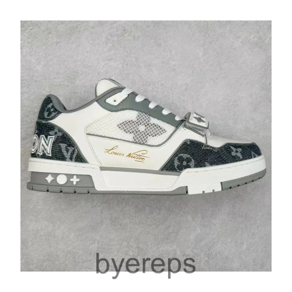 Unbranded LV Trainers — photo 4 of 4