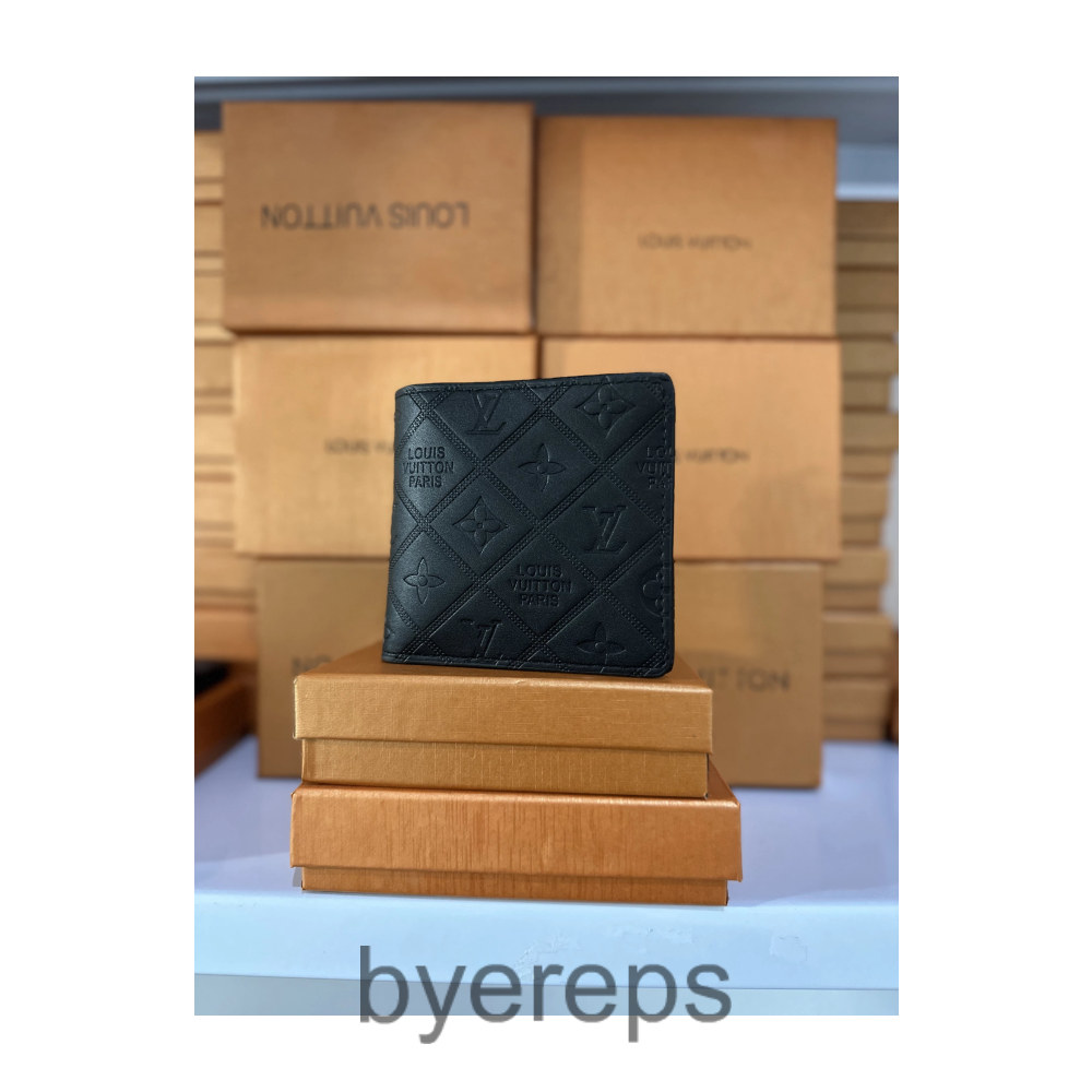 Louis Vuitton LV wallets — photo 3 of 4