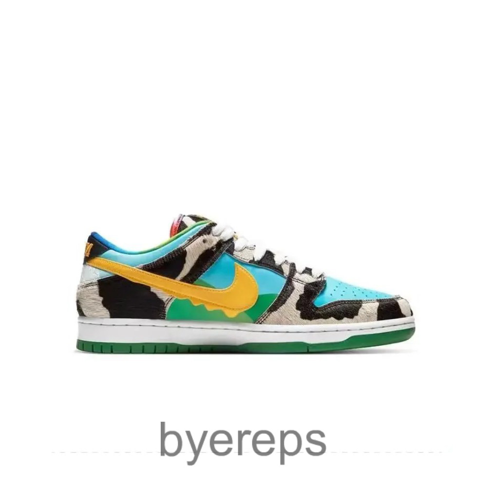 Nike M-Batch Sb dunks ( 25+ colors ) — photo 3 of 4